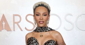 Doja Cat vuelve a sus raíces pop con el nuevo álbum «Vie»