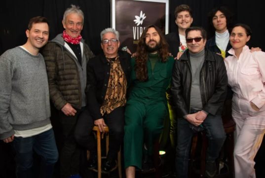 Virus en Niceto Club