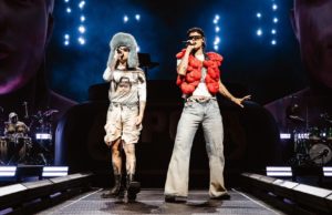 Ca7riel & Paco Amoroso en Movistar Arena